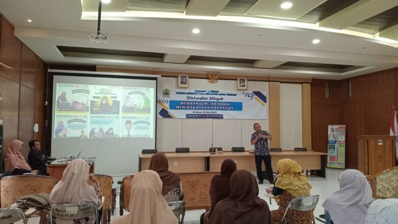 FLP Jateng Gelar Silahturahmi Bersama Penggiat Literasi di Brebes