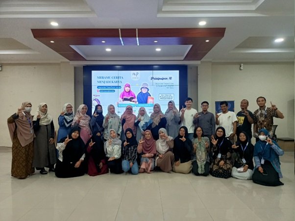 Pelatihan Kepenulisan FLP Solo