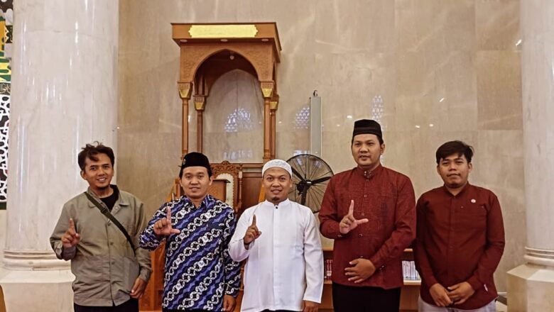 Bedah Buku FLP Karanganyar: Memahami Pernikahan, Menyelamatkan Kehidupan
