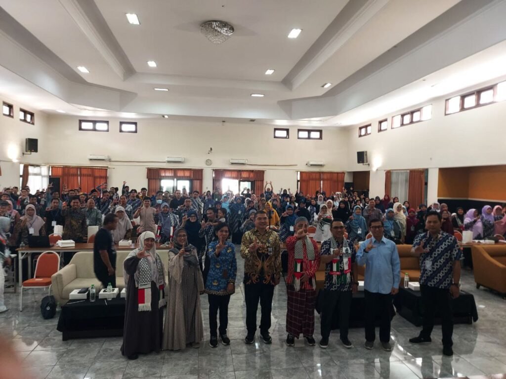 Pembukaan Musyawarah Nasional VI Forum Lingkar Pena Digelar di Surabaya