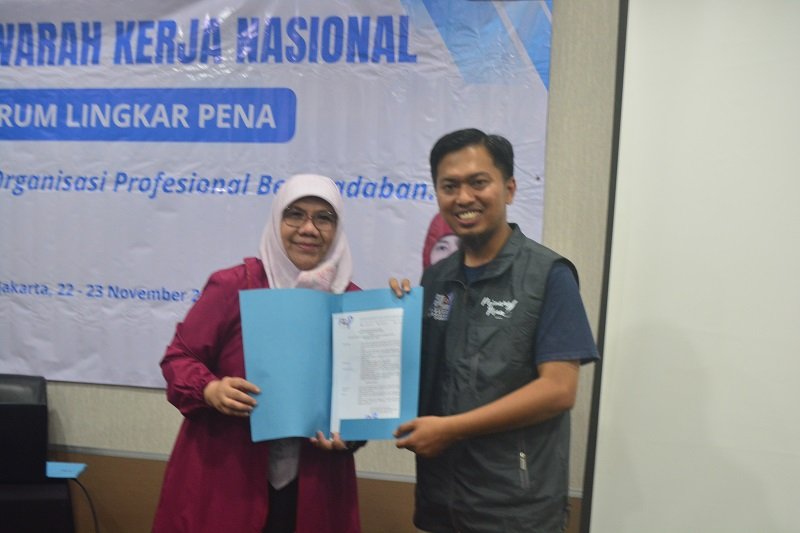 pelantikan sekjen FLP pusat