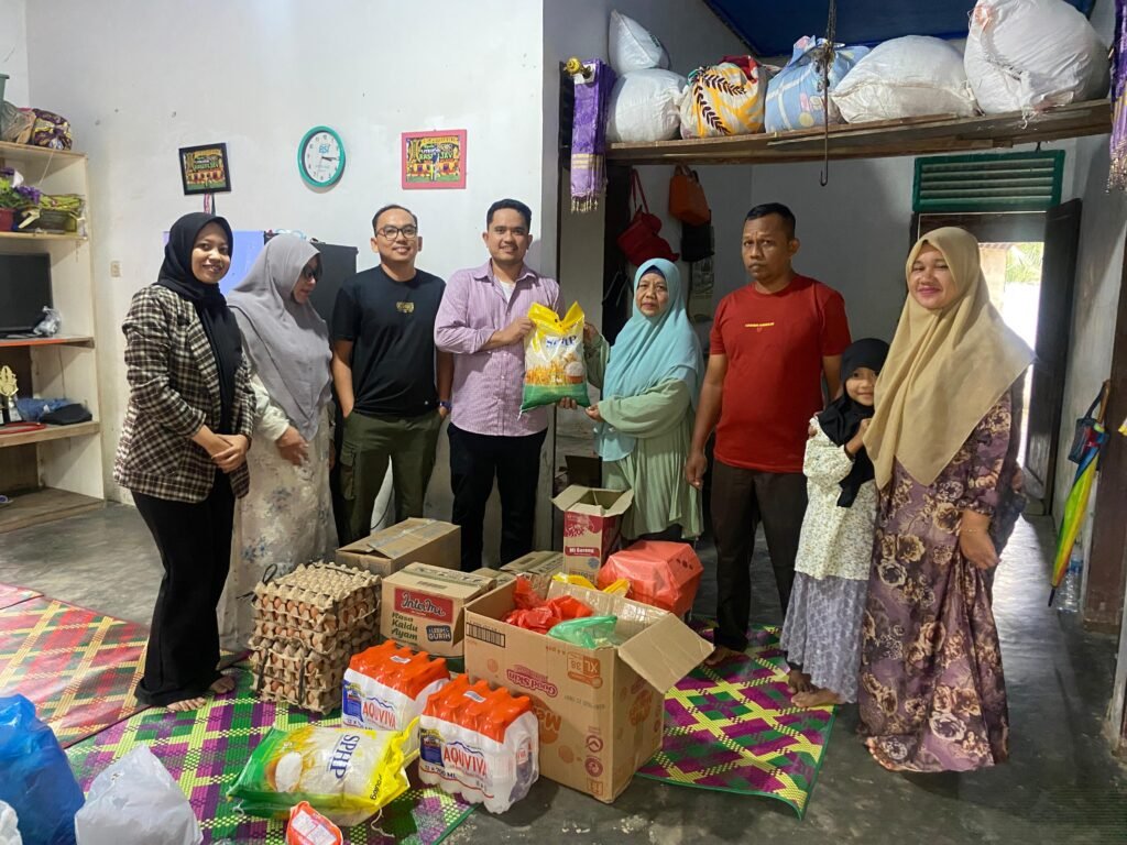 FLP Salurkan Donasi untuk Korban Banjir di Desa Rhieng Mancang