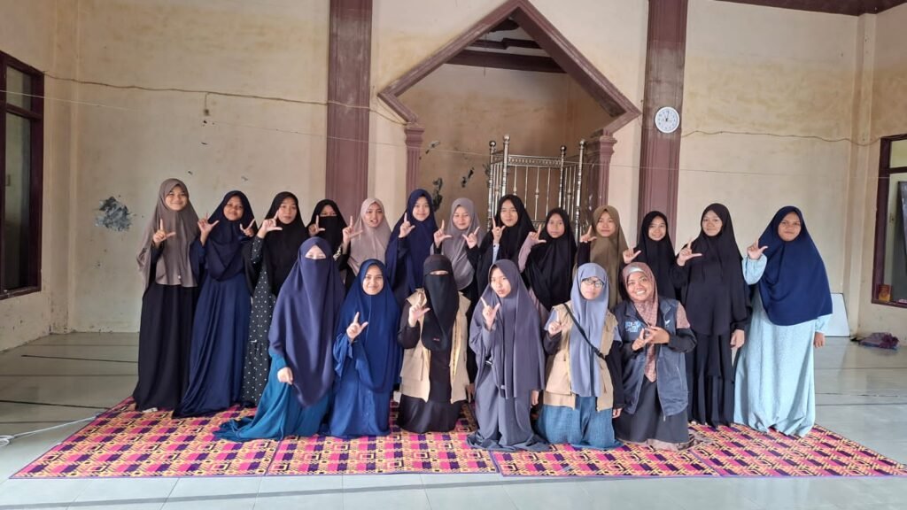 Kegiatan Psikososial FLP dan Alu Shams Care