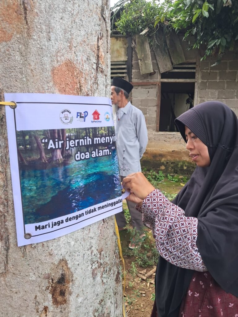 Upgrading dan Aksi Peduli Lingkungan FLP Paliko